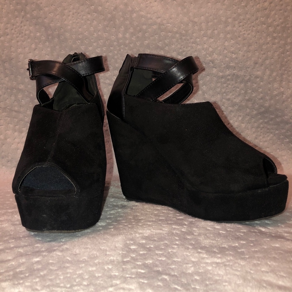 Torrid Black Platform Strappy Heels